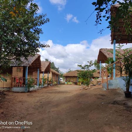 Hampi Nature Cottage Eksteriør billede